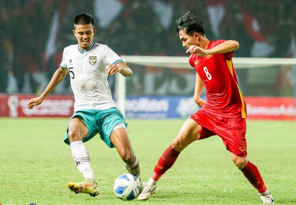 Indonesia giao hữu với Trung Quốc trước AFF Cup